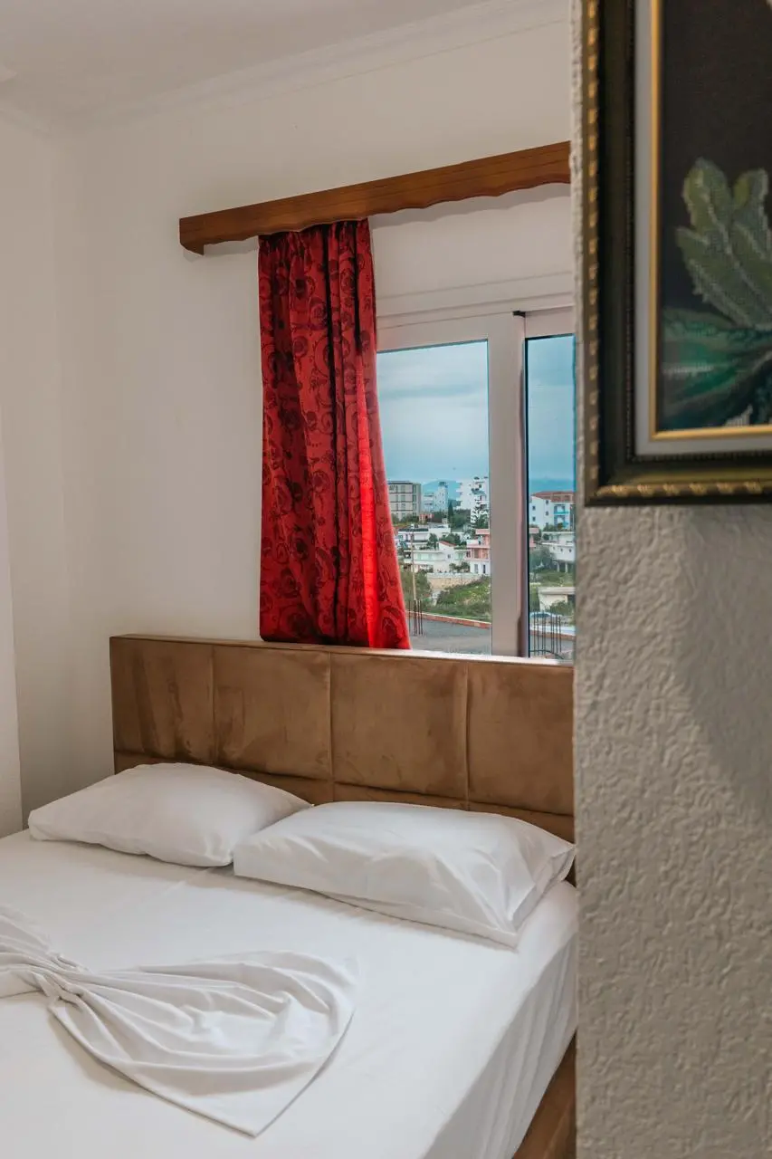 img_id_674822.58.59 AM.webp